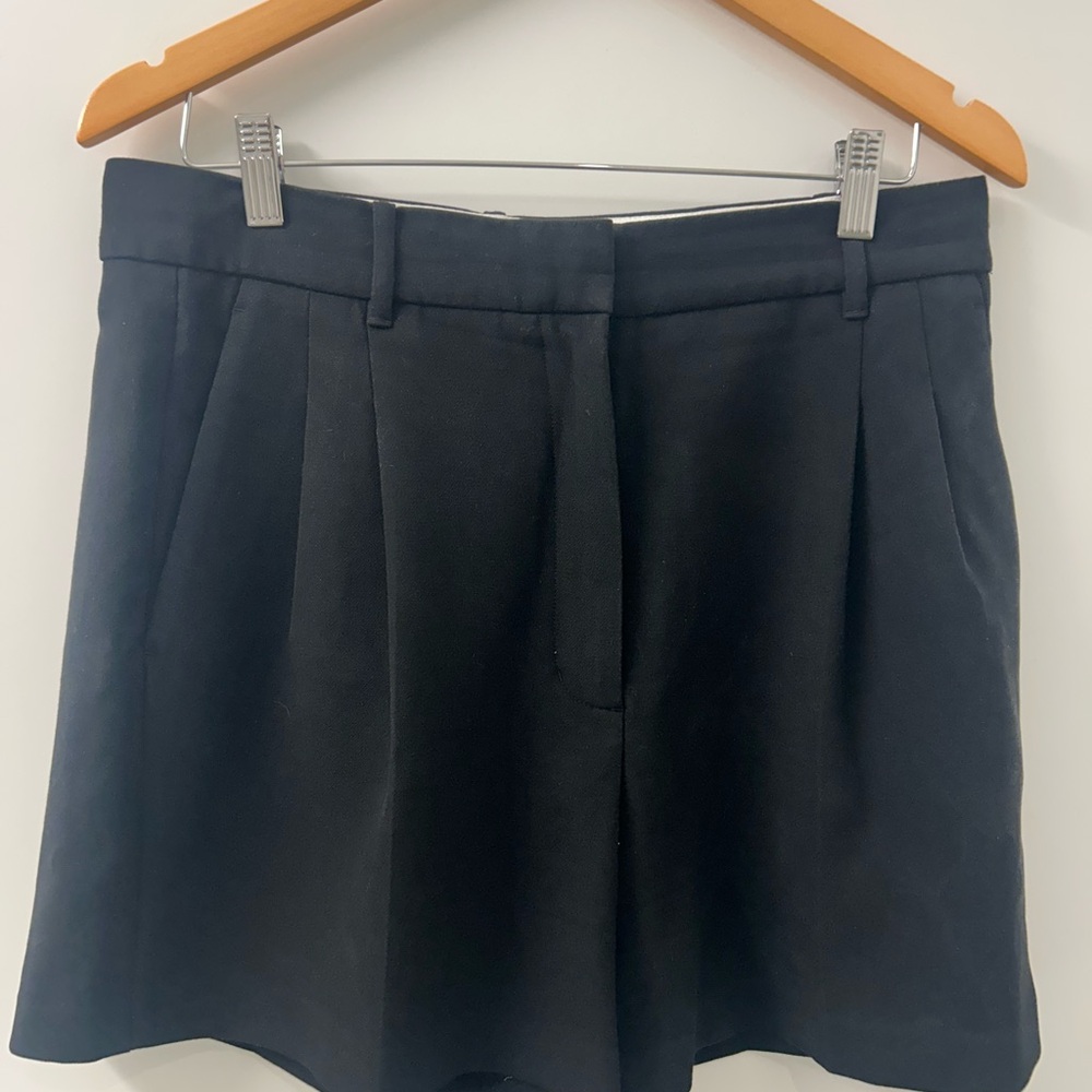 Aritzia Black High Waist Women's Shorts